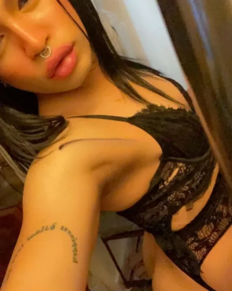 Photo from listing “Deexotica”, age 27