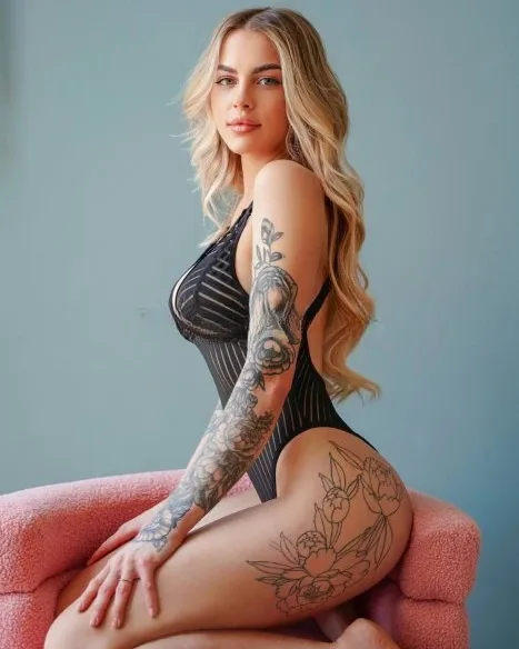 Photo from listing “Liza”, age 23