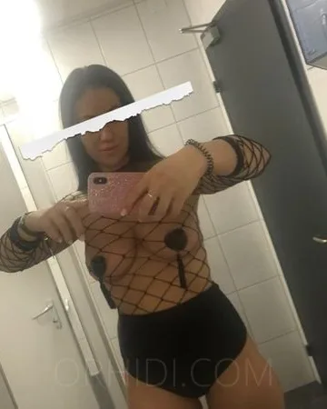 Photo from listing “Paula Ganz Neu”, age 29