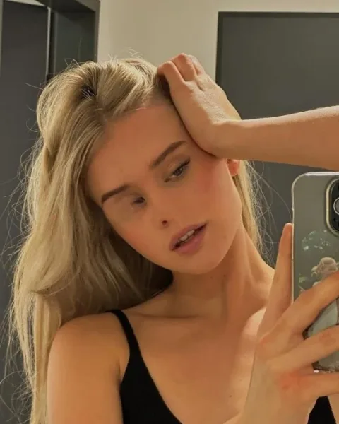 Photo from listing “Gaie”, age 20
