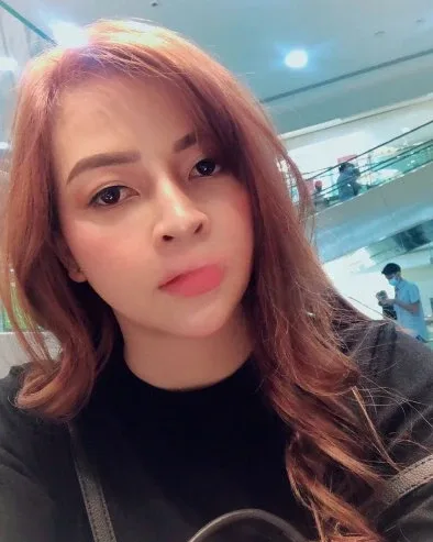 Photo from listing “Vyvy”, age 26