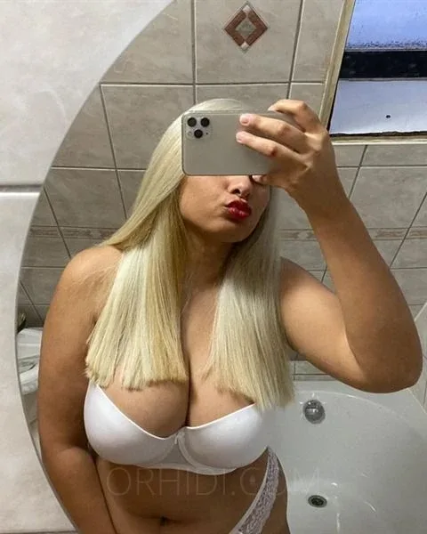 Photo from listing “Chiara”, age 24