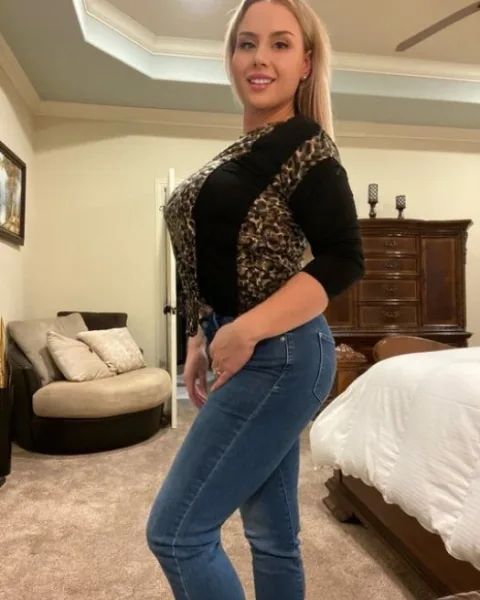 Photo from listing “Leatie”, age 27