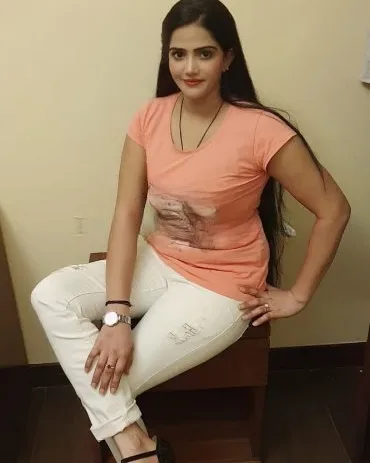 Photo from listing “Divya”, age 27
