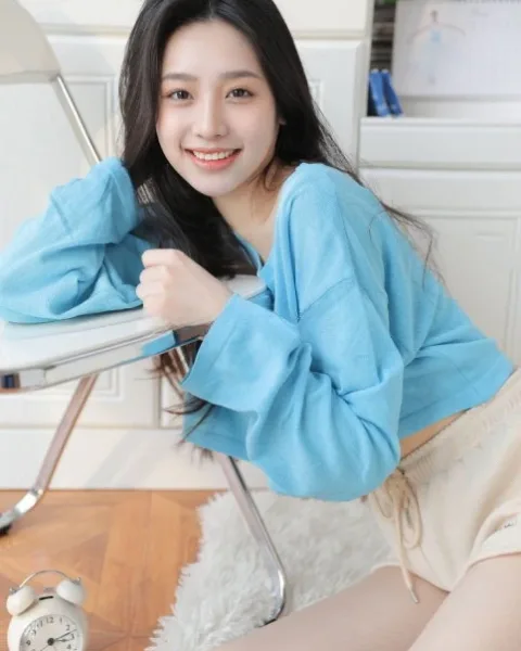 Photo from listing “Nicole”, age 21
