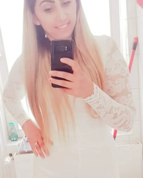 Photo from listing “Mariq6”, age 25