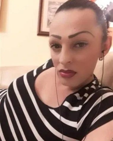Photo from listing “TS Alexa”, age 28