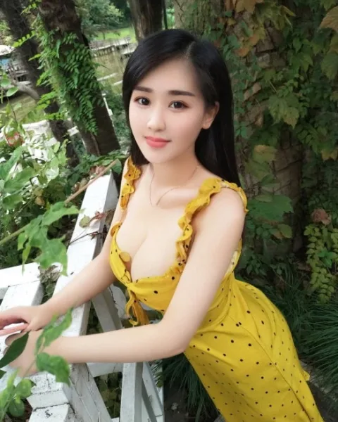 Photo from listing “Alina”, age 23