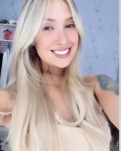 Photo from listing “Annie”, age 24