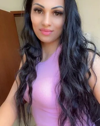 Photo from listing “Nati”, age 22