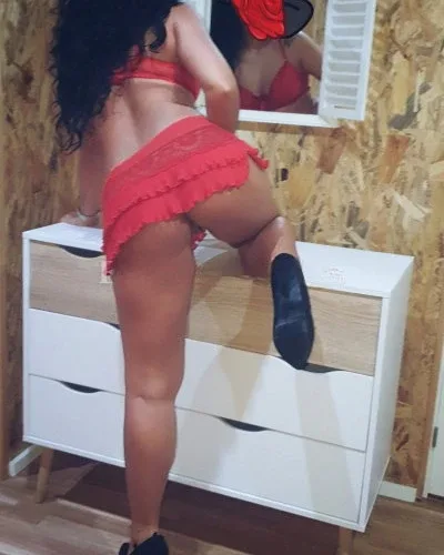 Photo from listing “Jessica”, age 29