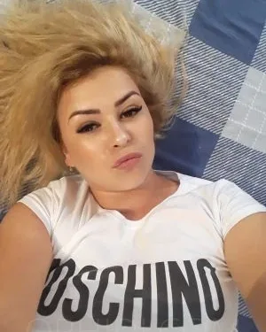 Photo from listing “Glorya”, age 27