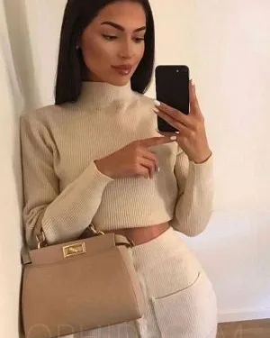Photo from listing “Melissa”, age 22