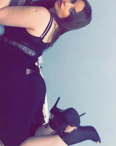 Photo from listing “Sarah”, age 23