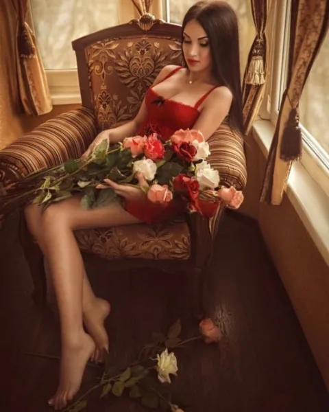 Photo from listing “Amely”, age 29
