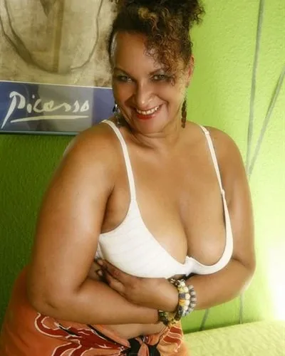 Photo from listing “TANTRAMEISTERIN ESTHER”, age 59