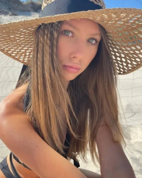 Photo from listing “Bettina”, age 20