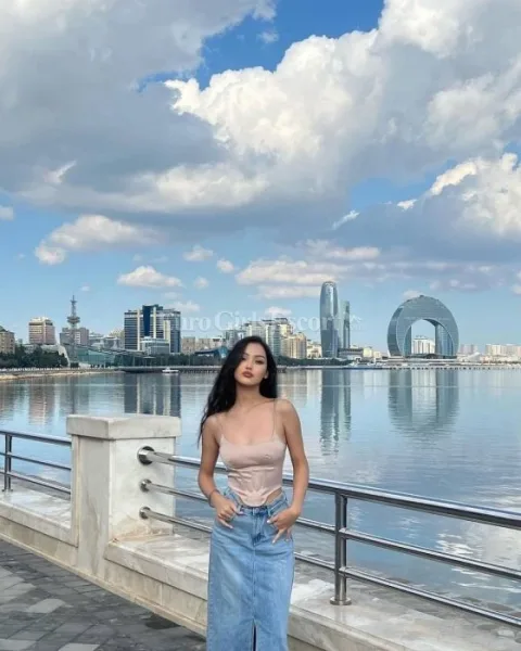 Photo from listing “Alina”, age 20