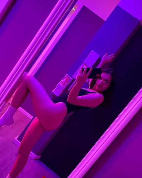 Photo from listing “Amalia66”, age 22