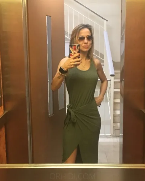 Photo from listing “Pammy Seduction”, age 26