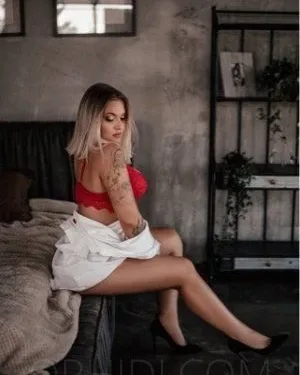 Photo from listing “Anna”, age 22