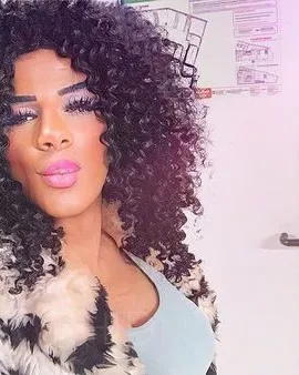 Photo from listing “Trans Rio Van Lopez”, age 27