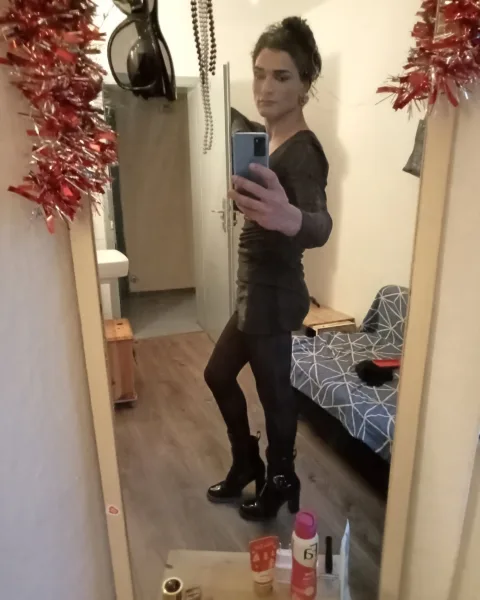 Photo from listing “Feriq21”, age 27
