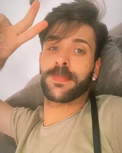 Photo from listing “Alejandro”, age 25