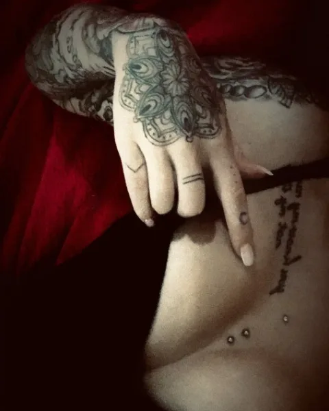Photo from listing “Nyla Sin”, age 32
