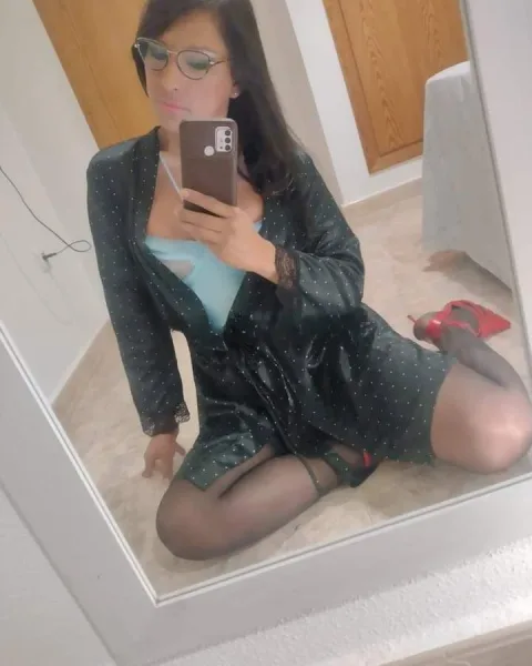 Photo from listing “Maria”, age 25