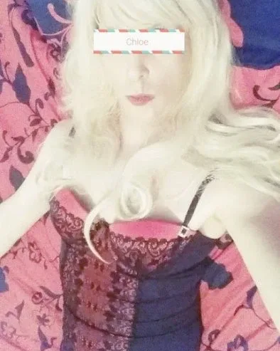 Photo from listing “Chloe”, age 33