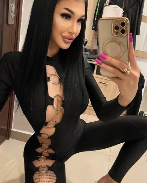 Photo from listing “Jessy”, age 22