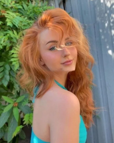 Photo from listing “Nydia”, age 19