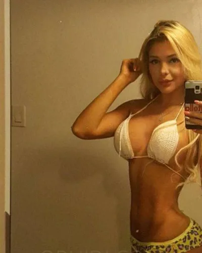 Photo from listing “Luissa”, age 25