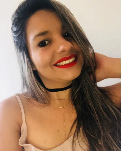Photo from listing “Sophia uk”, age 25