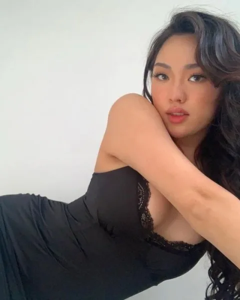 Photo from listing “Berry”, age 26
