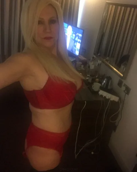 Photo from listing “escortannabelle”, age 51