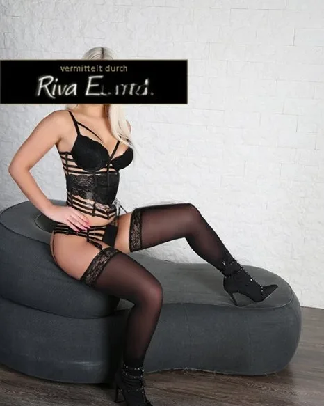 Photo from listing “Selina”, age 30