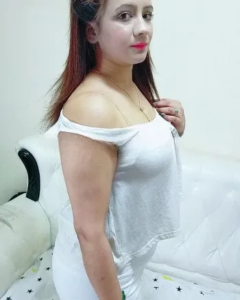 Photo from listing “Samita Agerwal”, age 21