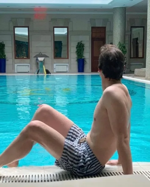 Photo from listing “Vivien”, age 36