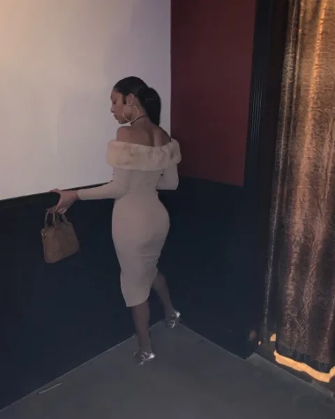 Photo from listing “Brielle goldfinger”, age 25