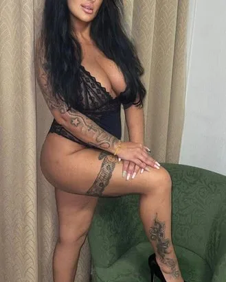 Photo from listing “GINA - Leidenschaftlich, wild und gleichzeitig zärtlich”, age 40