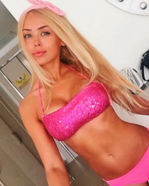 Photo from listing “Gesina”, age 23