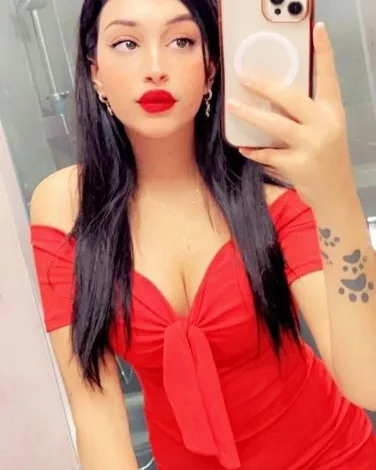 Photo from listing “Sara”, age 21
