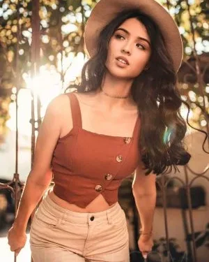Photo from listing “Mariam”, age 24