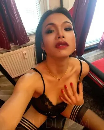 Photo from listing “TS Bens, Nur mit Termin möglich!”, age 26