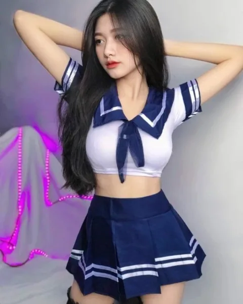 Photo from listing “Luna”, age 21