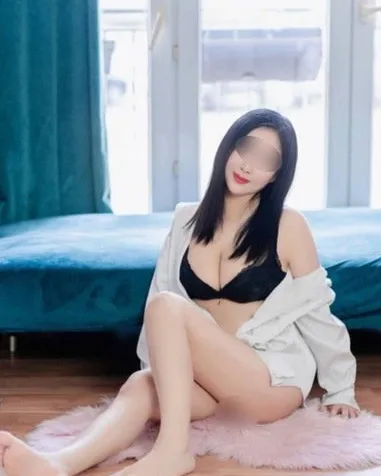 Photo from listing “Aya”, age 27