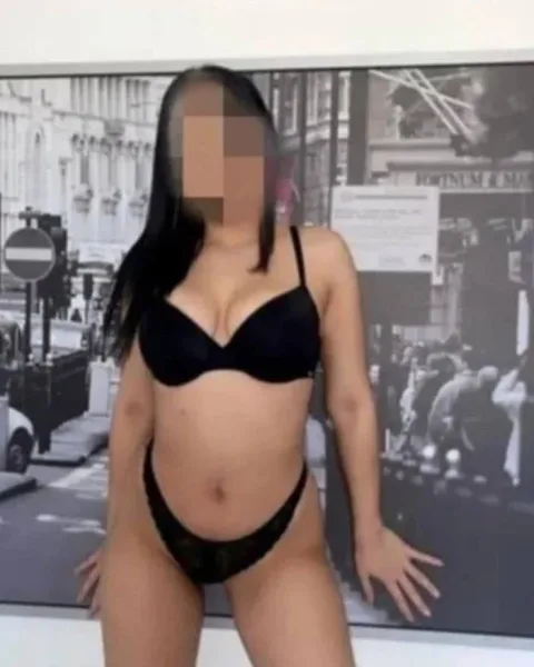 Photo from listing “Selena215”, age 26