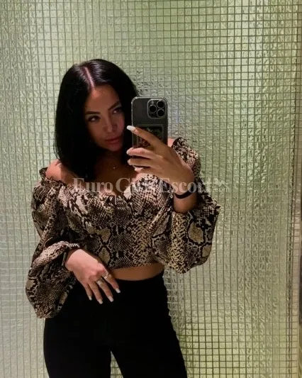 Photo from listing “Kira”, age 25